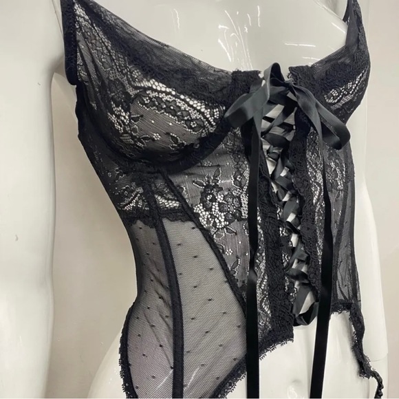 Nwt Widow OMEN GARTER BUSTIER - Picture 3 of 4